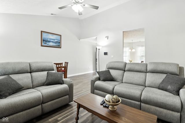 1208 Brittany Circle A, Brownsburg, IN 46112