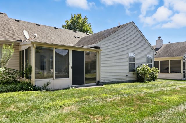 1208 Brittany Circle A, Brownsburg, IN 46112