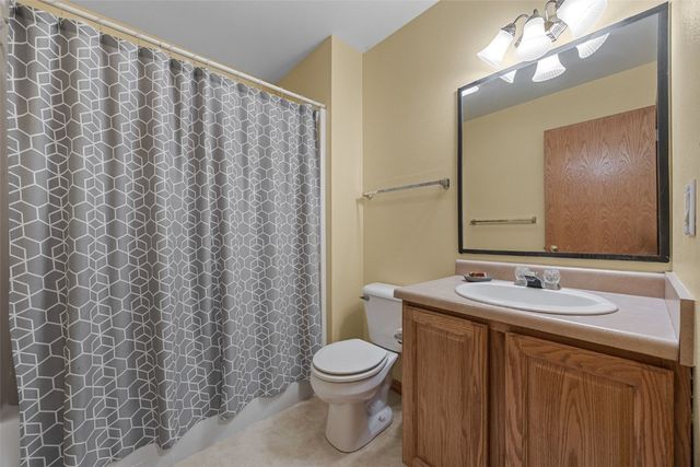 1784 Park Ridge Drive, Coralville, IA 52241