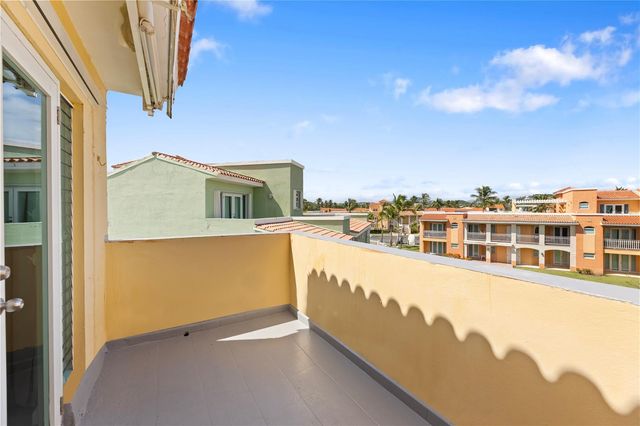 190 CANDELERO DRIVE 9247, Humacao, PR 00791