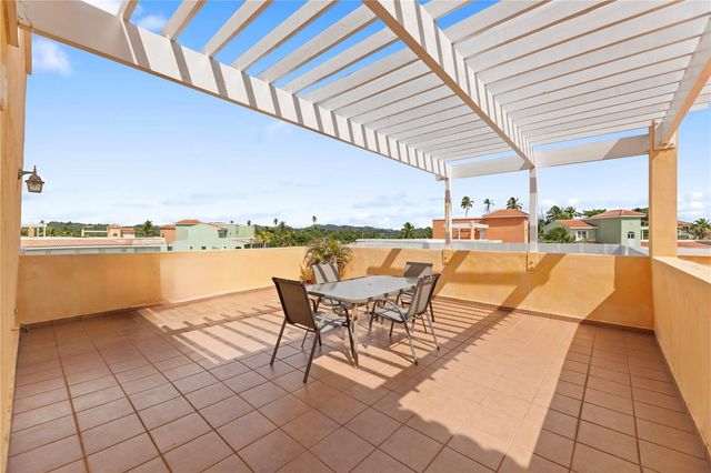 190 CANDELERO DRIVE 9247, Humacao, PR 00791