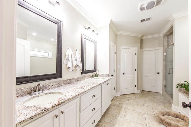 168 Bull Run Rd, Schriever, LA 70395