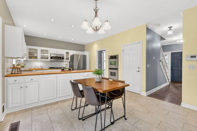 4321 Oakcrest Ln, Hermitage, TN 37076