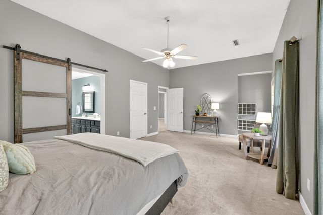 4321 Oakcrest Ln, Hermitage, TN 37076