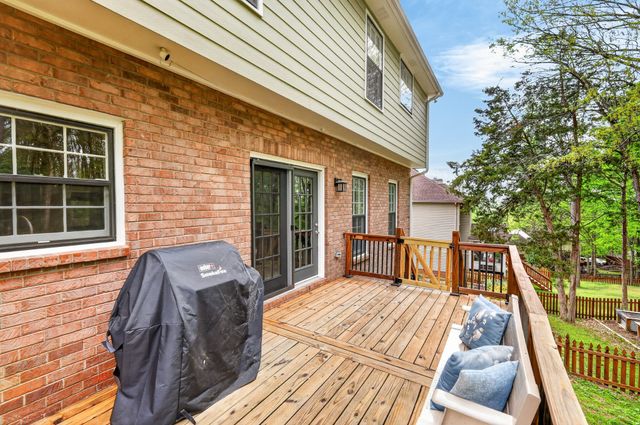 4321 Oakcrest Ln, Hermitage, TN 37076