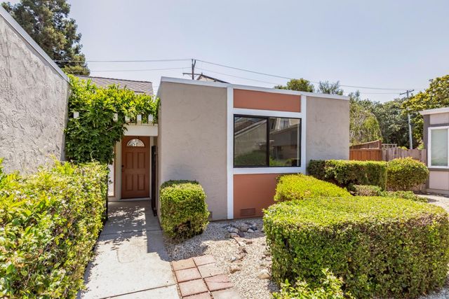 809 Runningwood Circle, Mountain View, CA 94040
