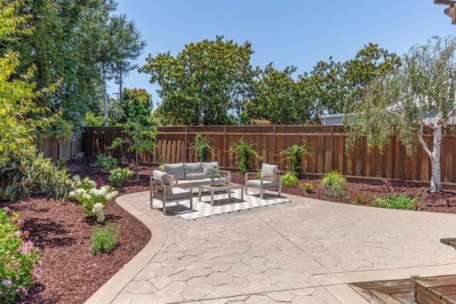 809 Runningwood Circle, Mountain View, CA 94040