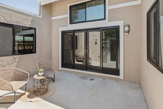 809 Runningwood Circle, Mountain View, CA 94040