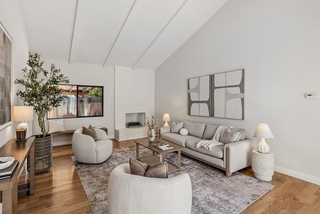 809 Runningwood Circle, Mountain View, CA 94040