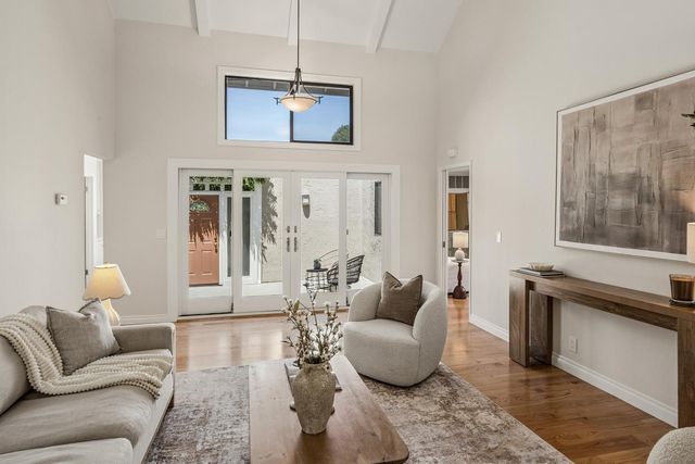 809 Runningwood Circle, Mountain View, CA 94040