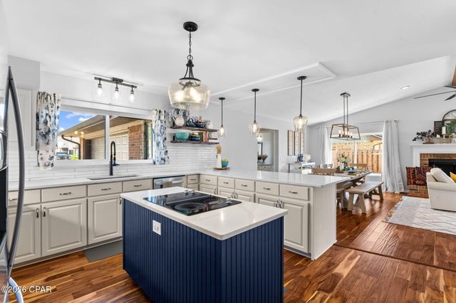 157 Candlewick Circle, Panama City, FL 32405