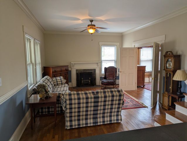 65 E Court ST, Rocky Mount, VA 24151