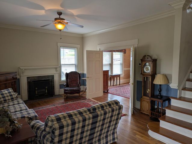 65 E Court ST, Rocky Mount, VA 24151
