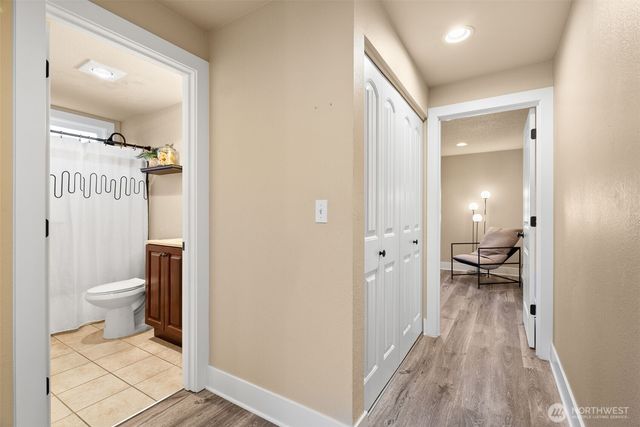 3926 NW Fairway Lane, Bremerton, WA 98312