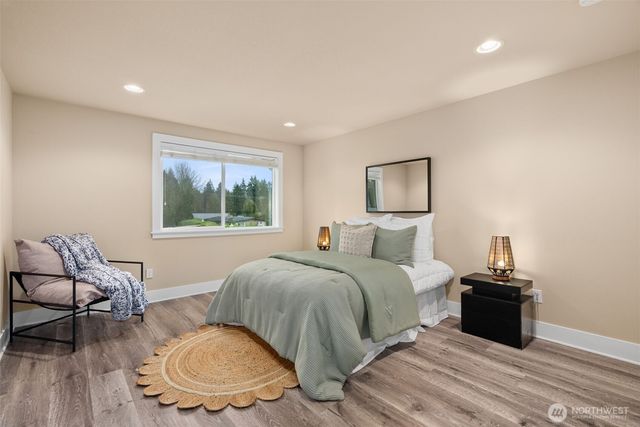 3926 NW Fairway Lane, Bremerton, WA 98312