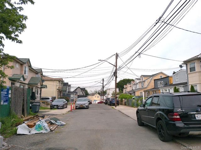 142-27 122nd Avenue, Jamaica, NY 11436