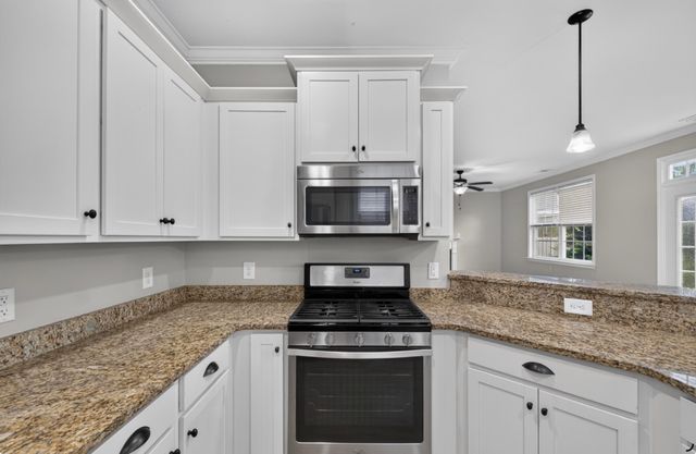 578 Crossland Drive, Moncks Corner, SC 29461