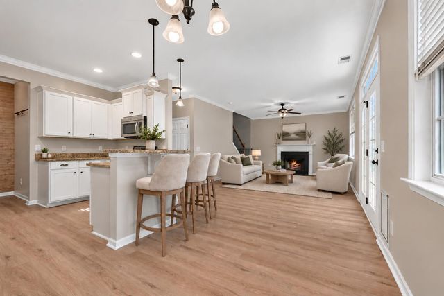 578 Crossland Drive, Moncks Corner, SC 29461