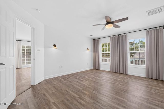 4461 Sweetbay Drive SE, Southport, NC 28461