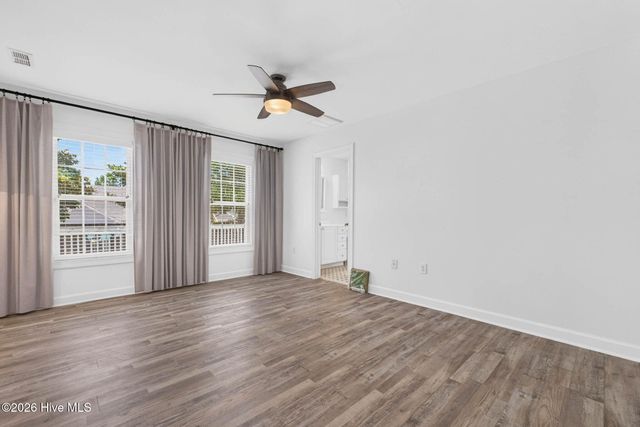 4461 Sweetbay Drive SE, Southport, NC 28461