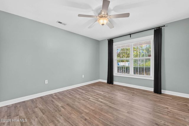 4461 Sweetbay Drive SE, Southport, NC 28461