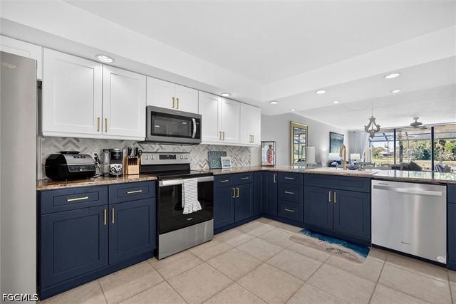 16424 Timberlakes DR 102, Fort Myers, FL 33908
