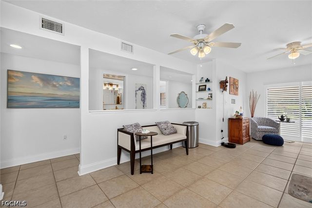 16424 Timberlakes DR 102, Fort Myers, FL 33908