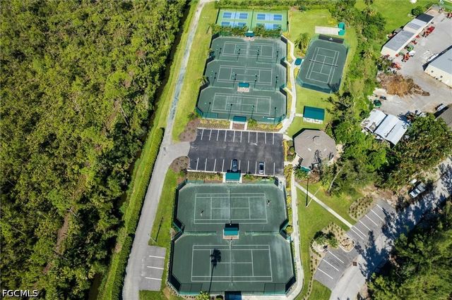 16424 Timberlakes DR 102, Fort Myers, FL 33908
