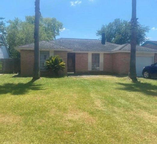 10751 Corona Lane, Houston, TX 77072
