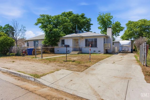 1320 Castaic Avenue, Bakersfield, CA 93308