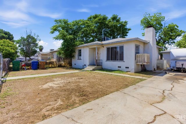 1320 Castaic Avenue, Bakersfield, CA 93308