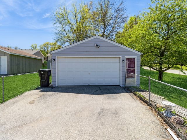 924 Frazier Avenue, Des Moines, IA 50315