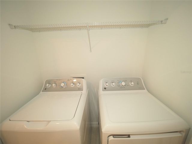 5872 BISCOTTI STREET, Nokomis, FL 34275