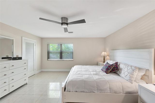 537 E Causeway Boulevard, Vero Beach, FL 32963