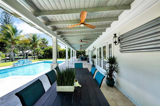 537 E Causeway Boulevard, Vero Beach, FL 32963