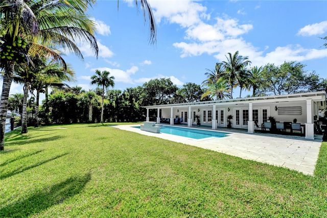 537 E Causeway Boulevard, Vero Beach, FL 32963