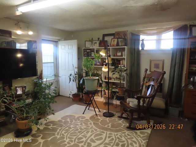401 British Road, Kinston, NC 28501