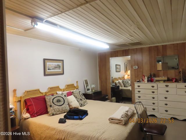 401 British Road, Kinston, NC 28501
