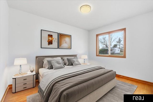 12216 Bel Drive, Omaha, NE 68144