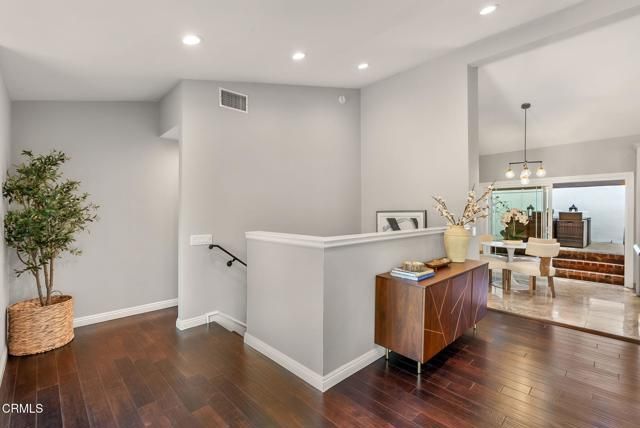 1544 La Loma Road, Pasadena, CA 91105