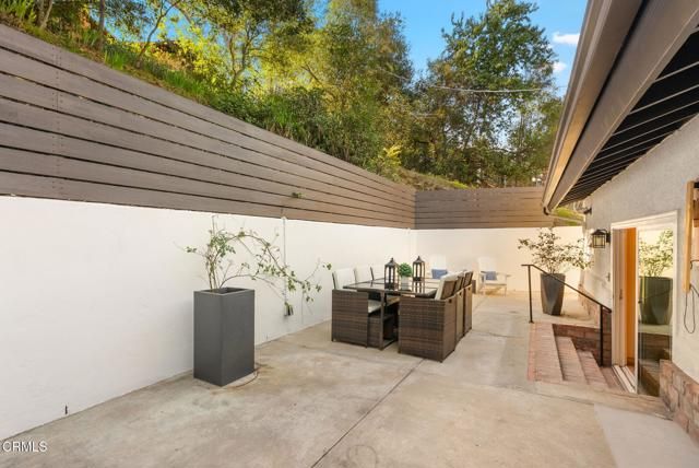 1544 La Loma Road, Pasadena, CA 91105