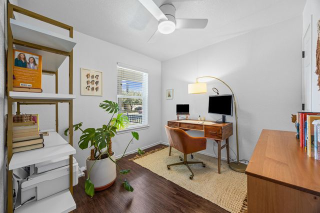 6809 Sabrina DR, Austin, TX 78747