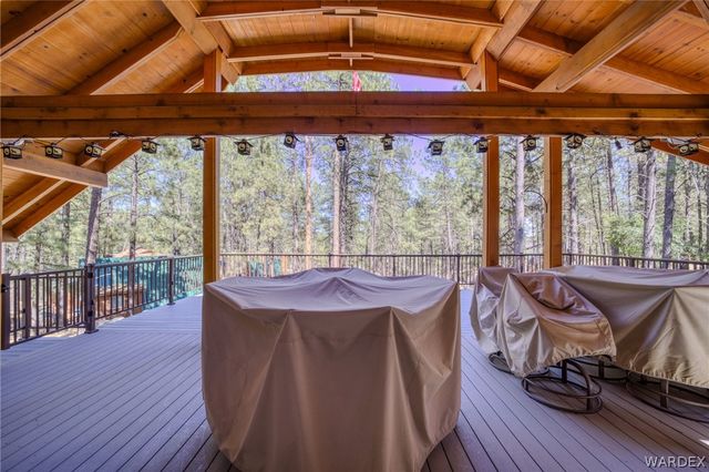 6470 E Crumb Road, Kingman, AZ 86401