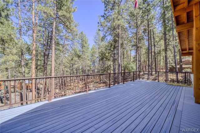 6470 E Crumb Road, Kingman, AZ 86401