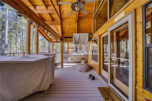 6470 E Crumb Road, Kingman, AZ 86401