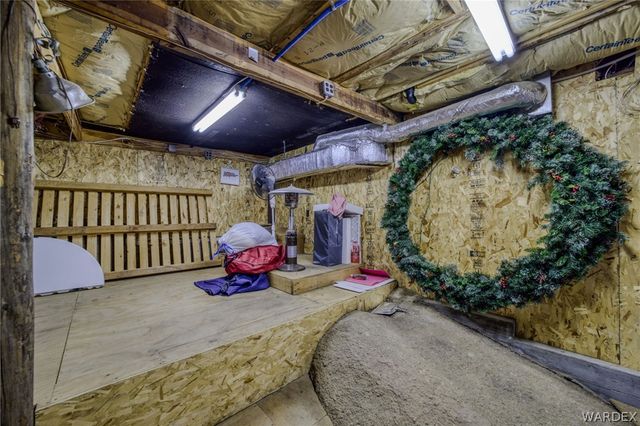 6470 E Crumb Road, Kingman, AZ 86401