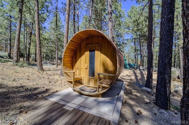 6470 E Crumb Road, Kingman, AZ 86401