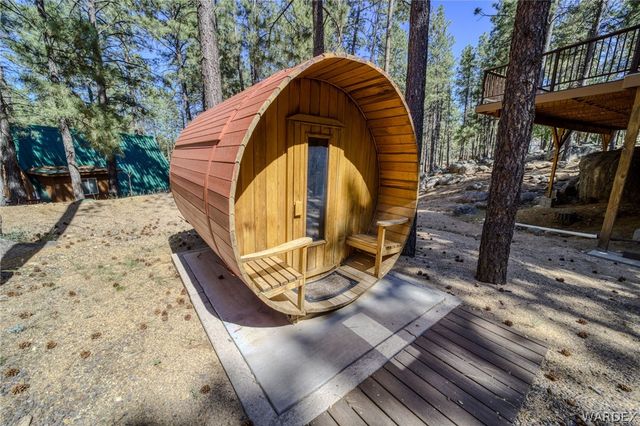 6470 E Crumb Road, Kingman, AZ 86401