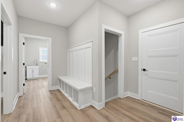 305 Summit Creek Drive, Elizabethtown, KY 42701