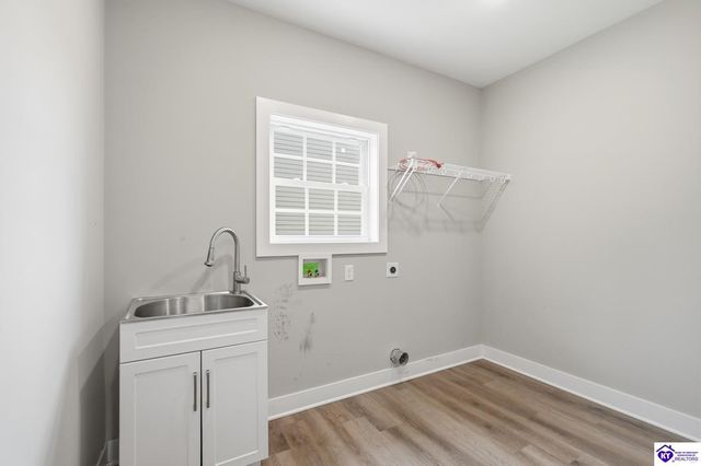 305 Summit Creek Drive, Elizabethtown, KY 42701